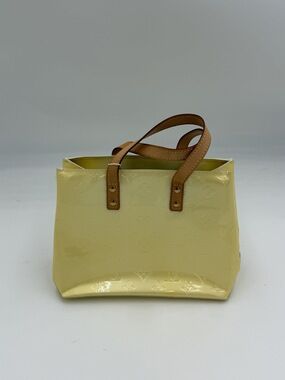 Louis Vuitton Reade Vernis